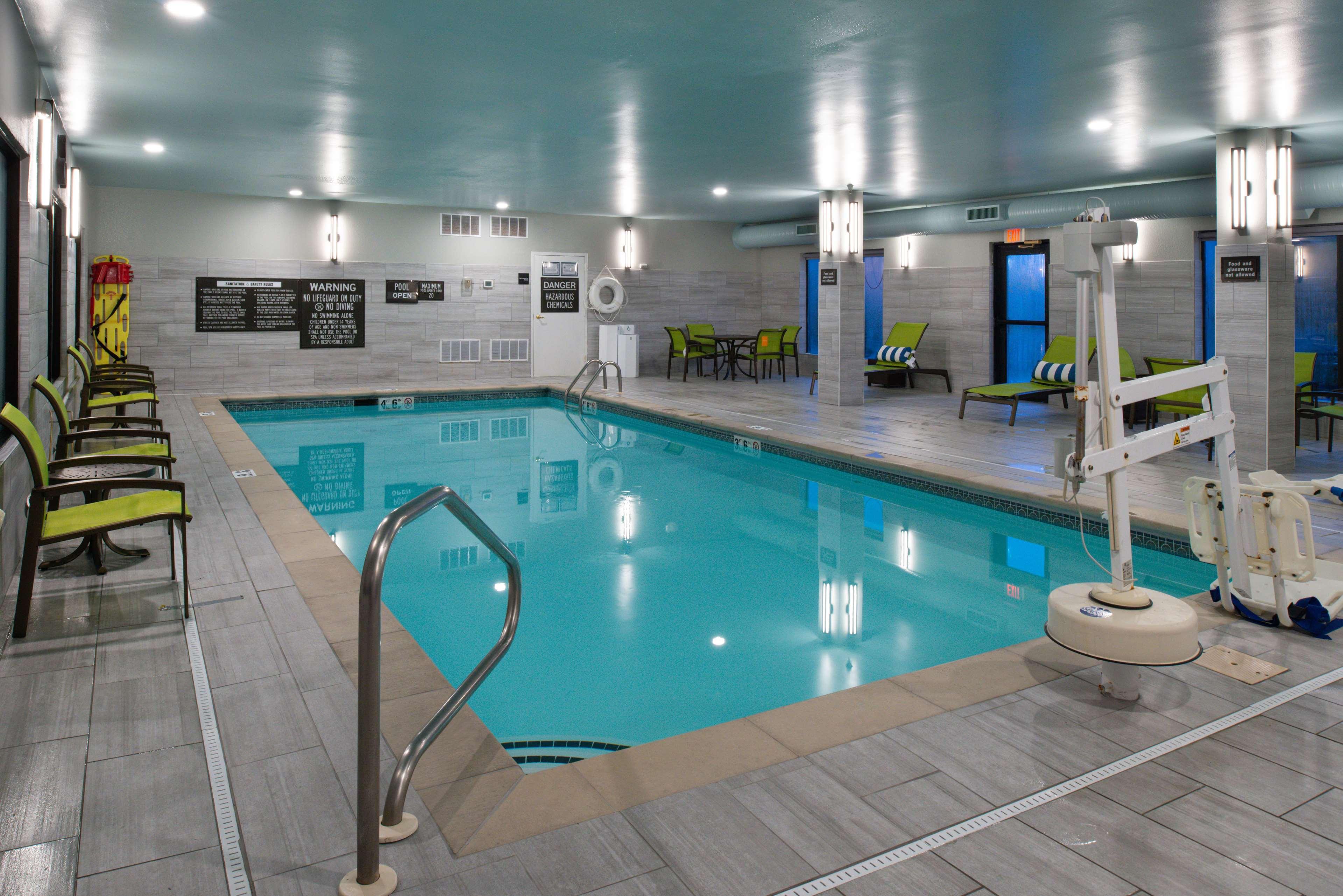 Hampton Inn Laporte La Porte Екстериор снимка
