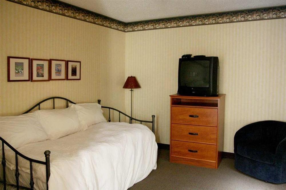 Hampton Inn Laporte La Porte Стая снимка