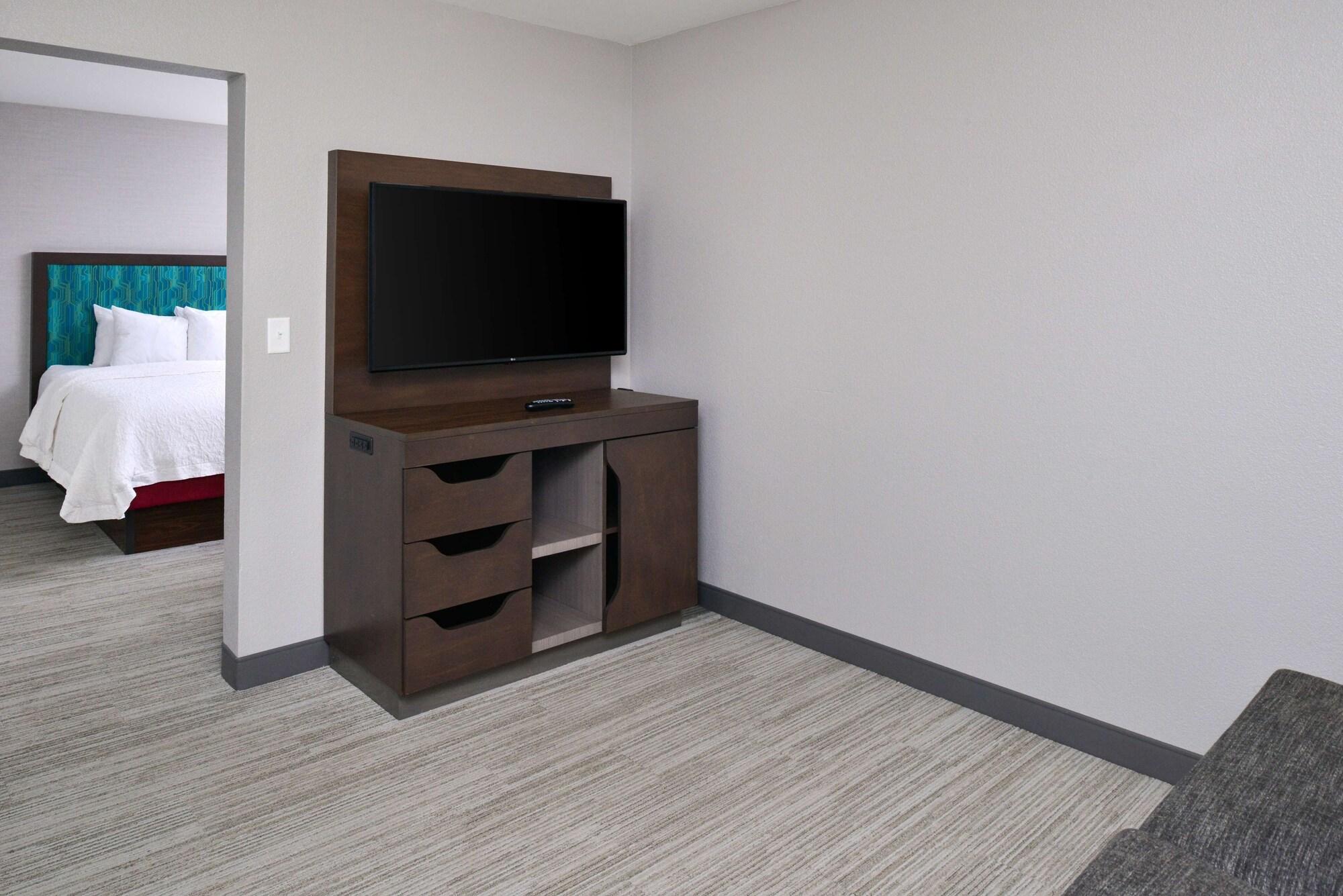 Hampton Inn Laporte La Porte Екстериор снимка