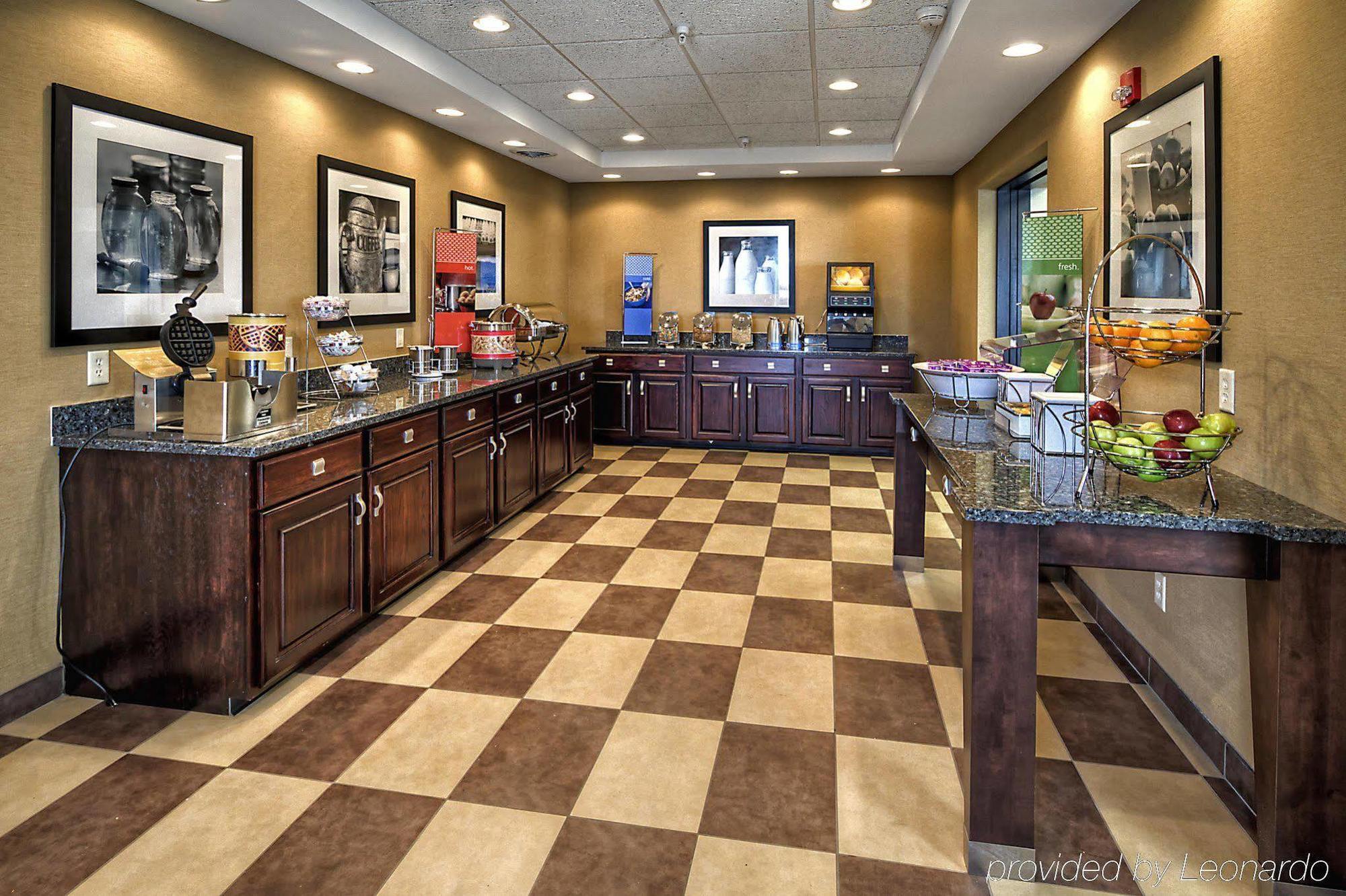 Hampton Inn Laporte La Porte Екстериор снимка