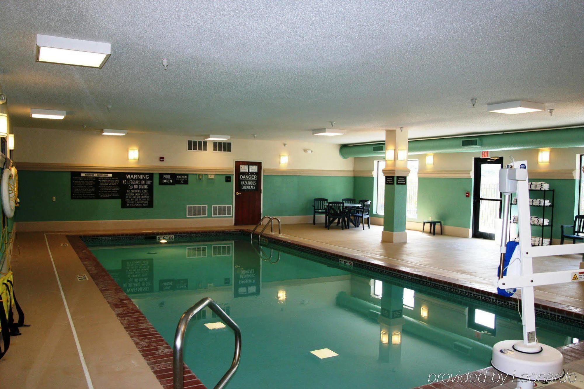 Hampton Inn Laporte La Porte Екстериор снимка